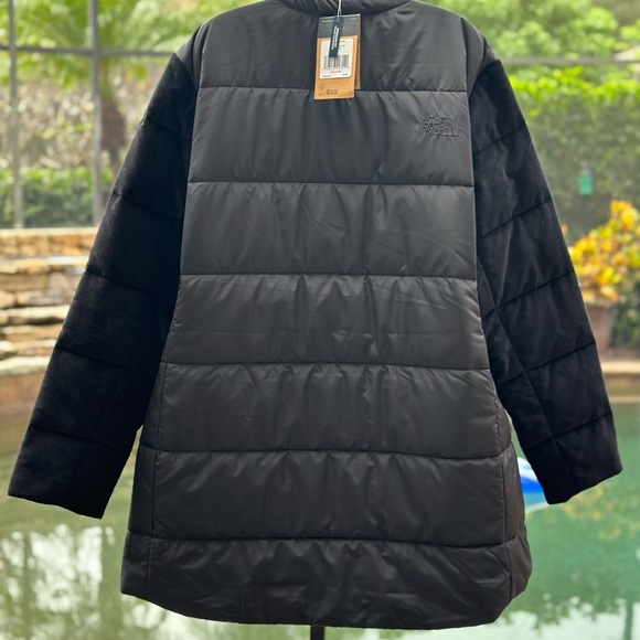 NORTH FACE WOMENS COLLARLESS SYNTHETIC JACKET (XXL) - Picture 7 of 8